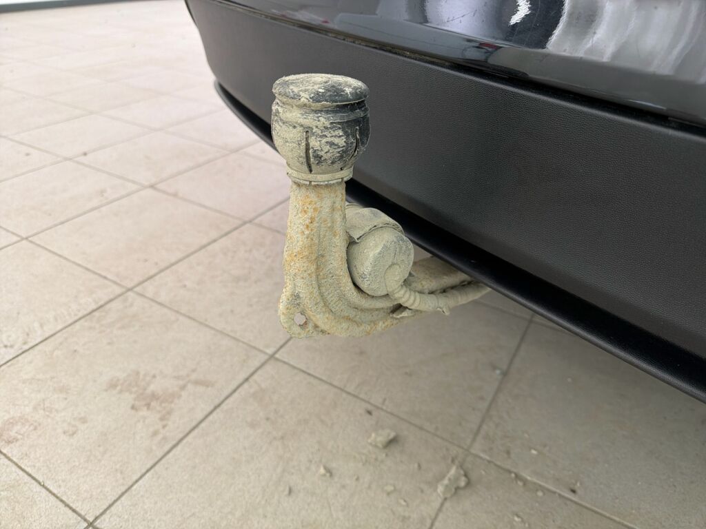 Mercedes-Benz CLA 2015 Musta