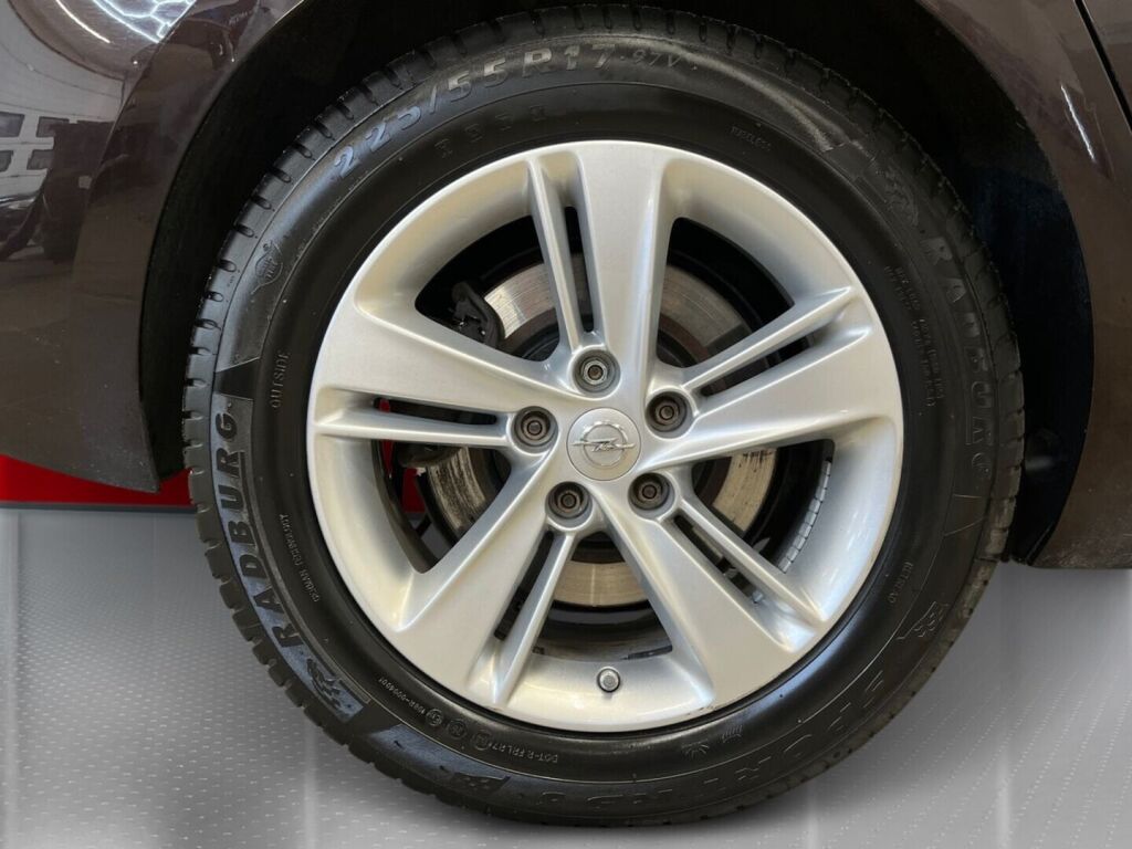 Opel Zafira Tourer 2015 Ruskea (beige)
