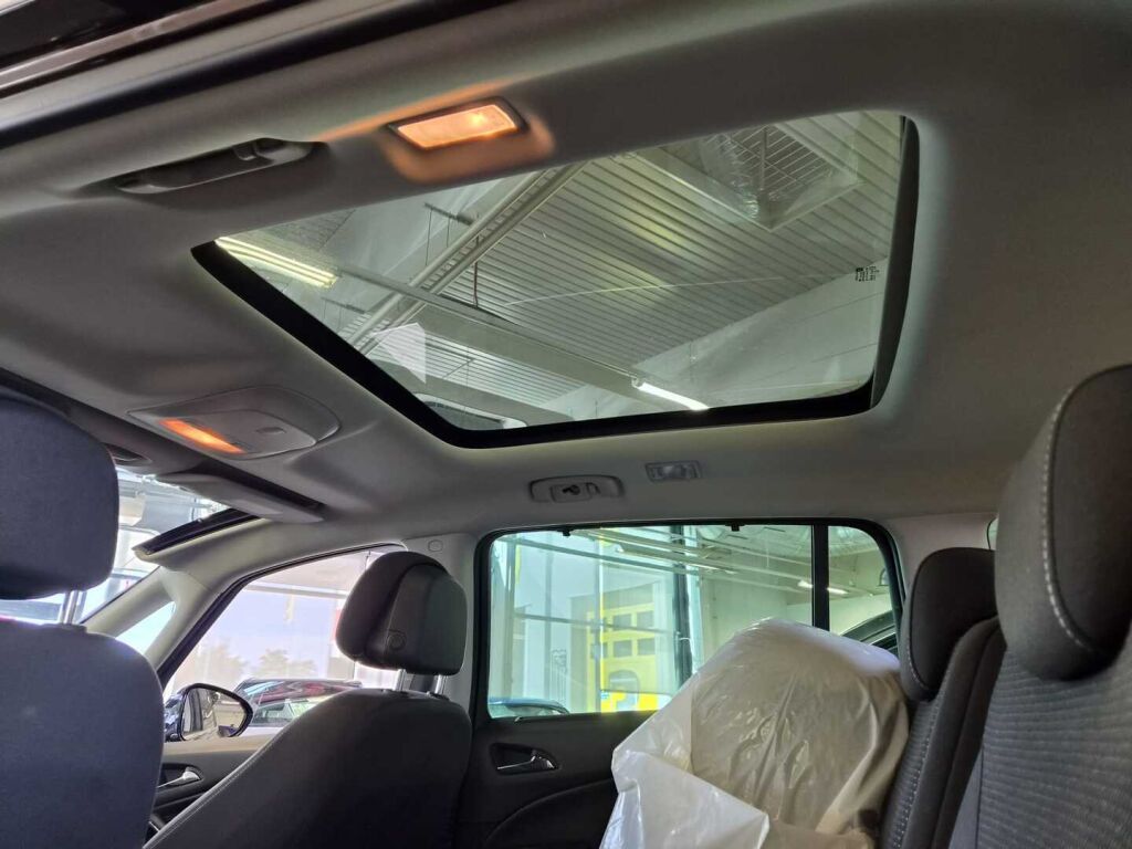 Opel Zafira Tourer 2015 Ruskea (beige)