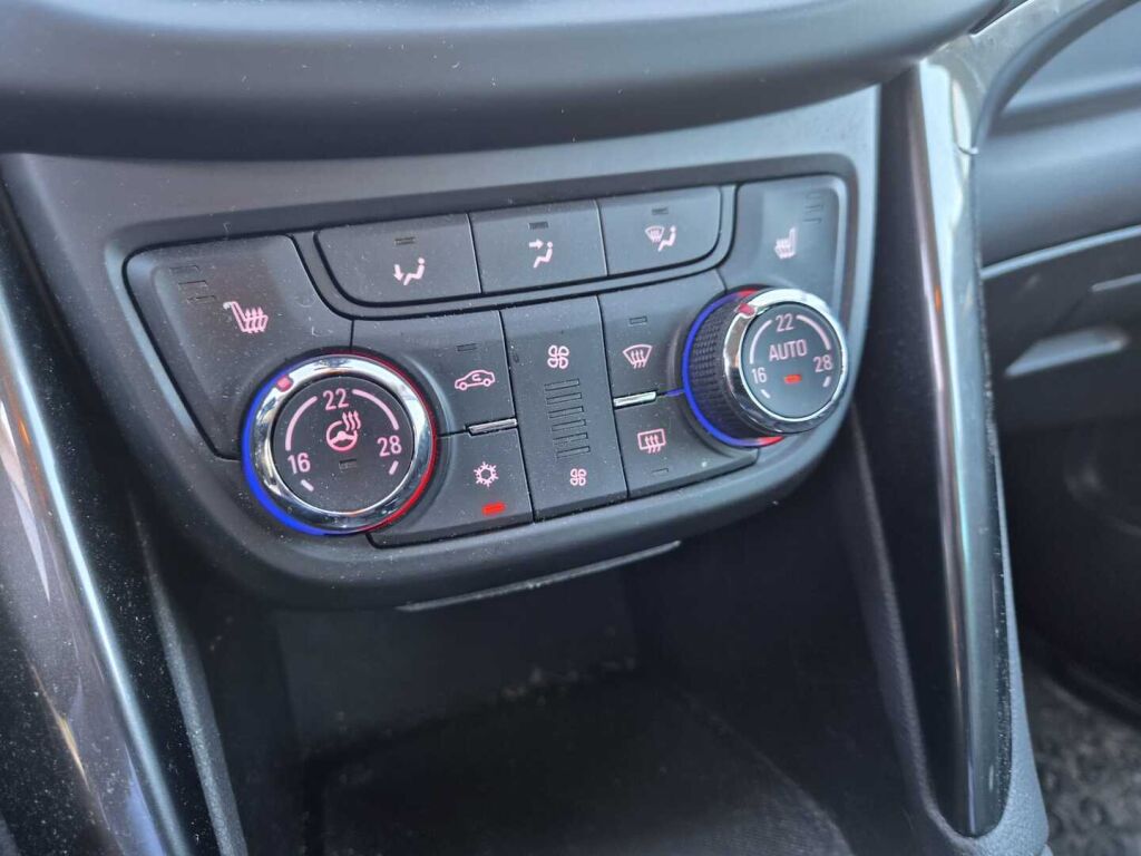 Opel Zafira Tourer 2015 Ruskea (beige)