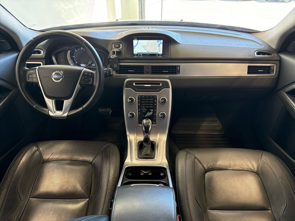 Volvo V70 2016 Harmaa