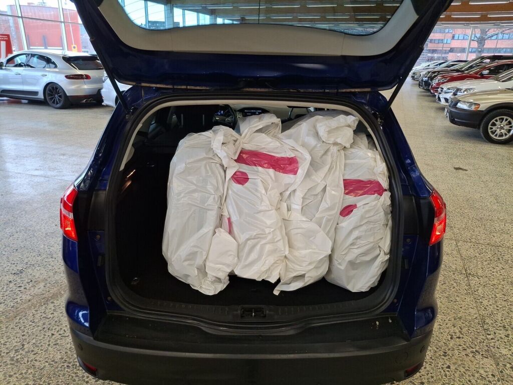 Ford Focus 2016 Sininen