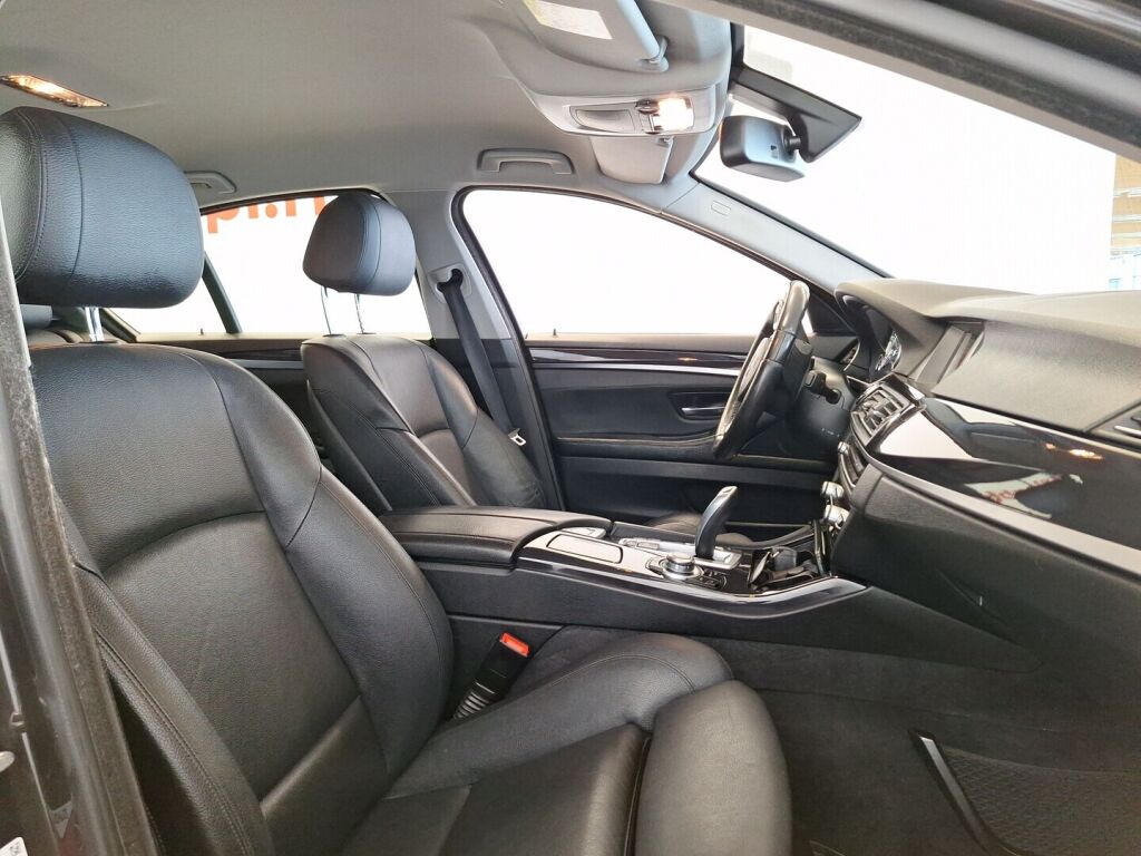 BMW 520 2016 Harmaa