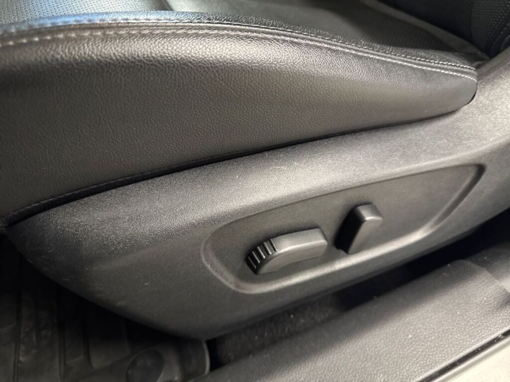 Nissan Qashqai 2016 Metallinhohto Hopea