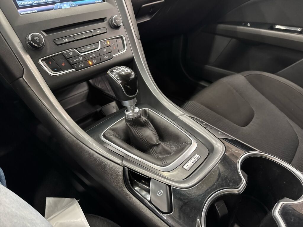 Ford Mondeo 2016 Harmaa