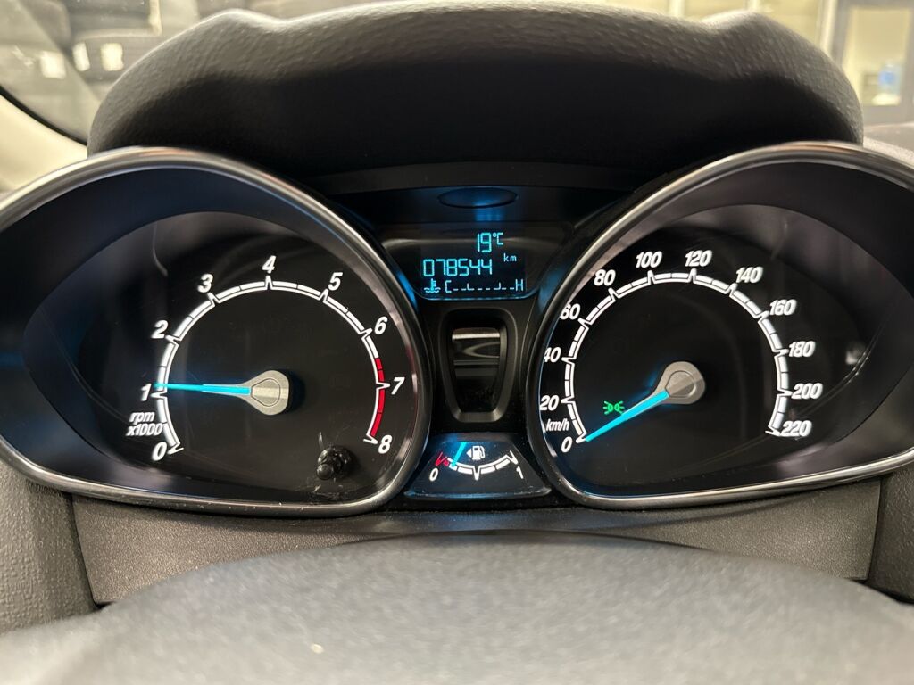 Ford Fiesta 2017 Valkoinen