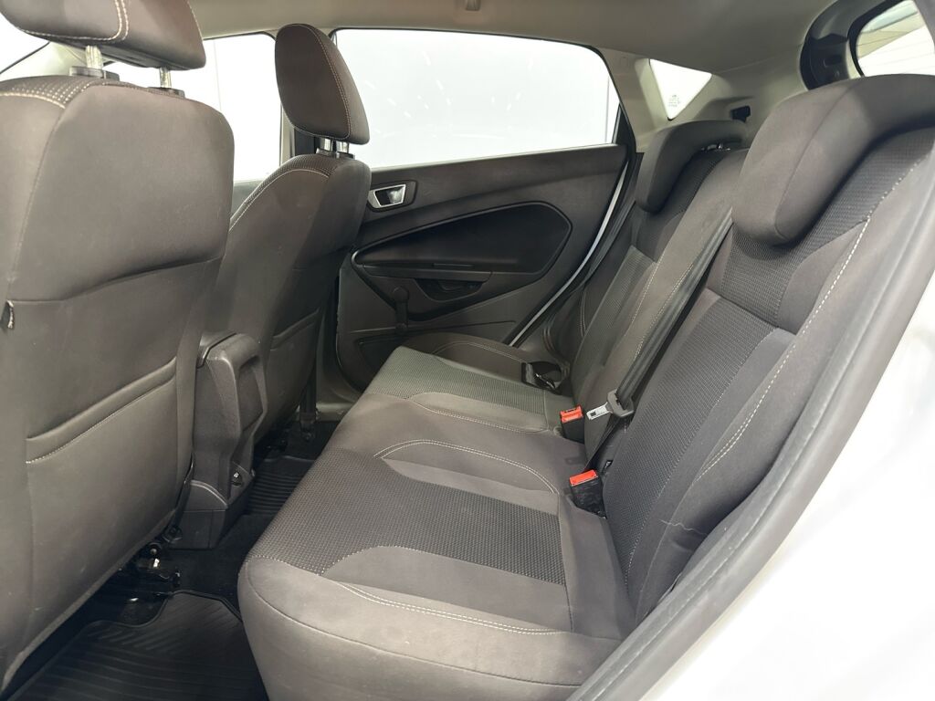 Ford Fiesta 2017 Valkoinen