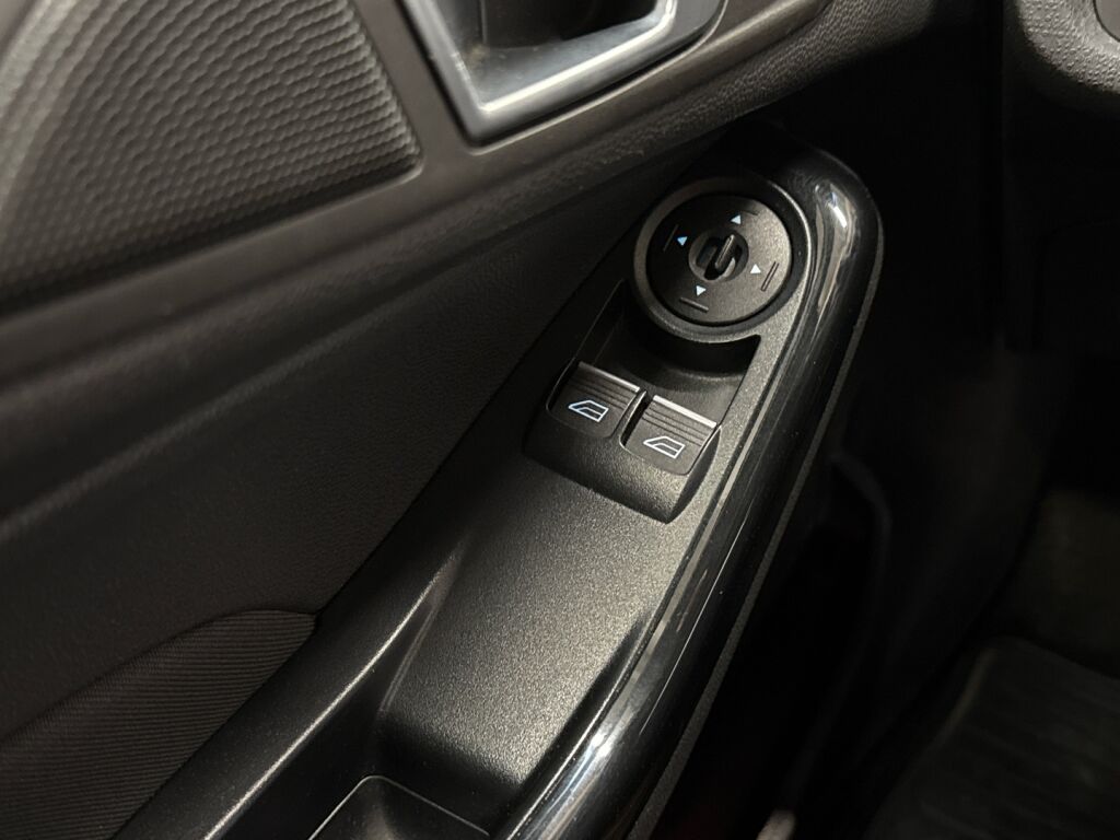 Ford Fiesta 2017 Valkoinen