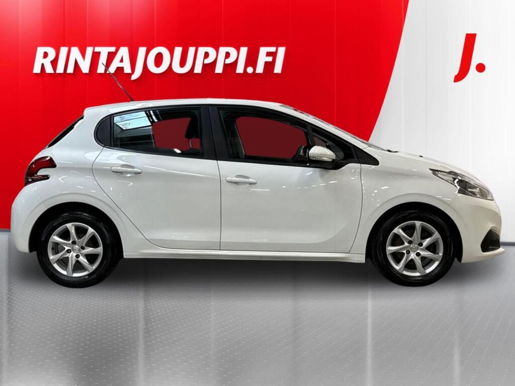 Peugeot 208 2016 Valkoinen