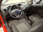 Ford Fiesta Van 2016 Punainen