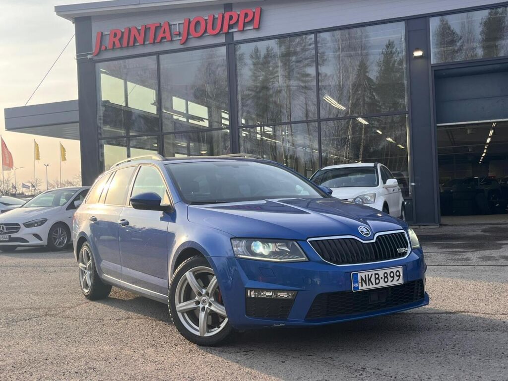 Skoda Octavia 2015 Sininen