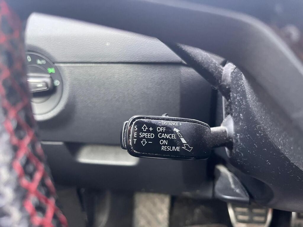 Skoda Octavia 2015 Sininen