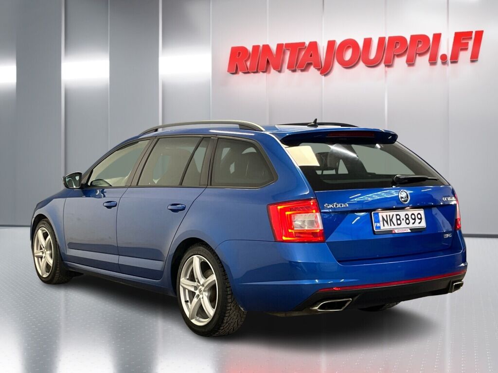 Skoda Octavia 2015 Sininen