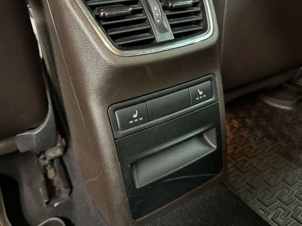 Skoda Octavia 2016 Ruskea (beige)
