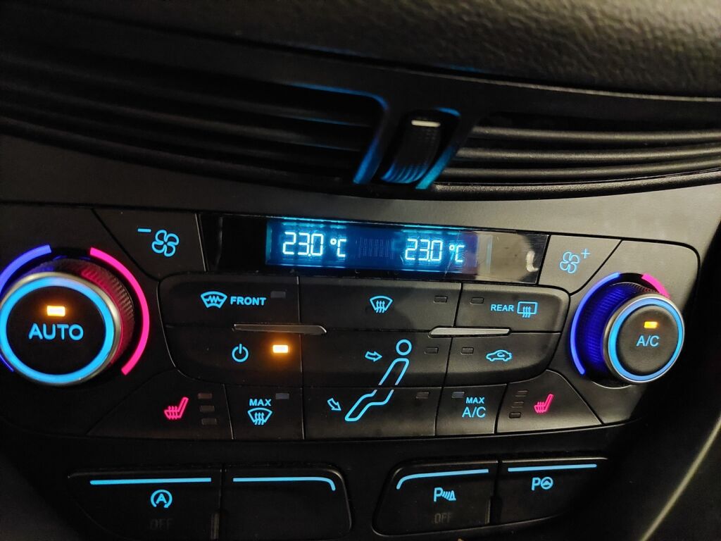 Ford Grand C-Max 2016 Valkoinen