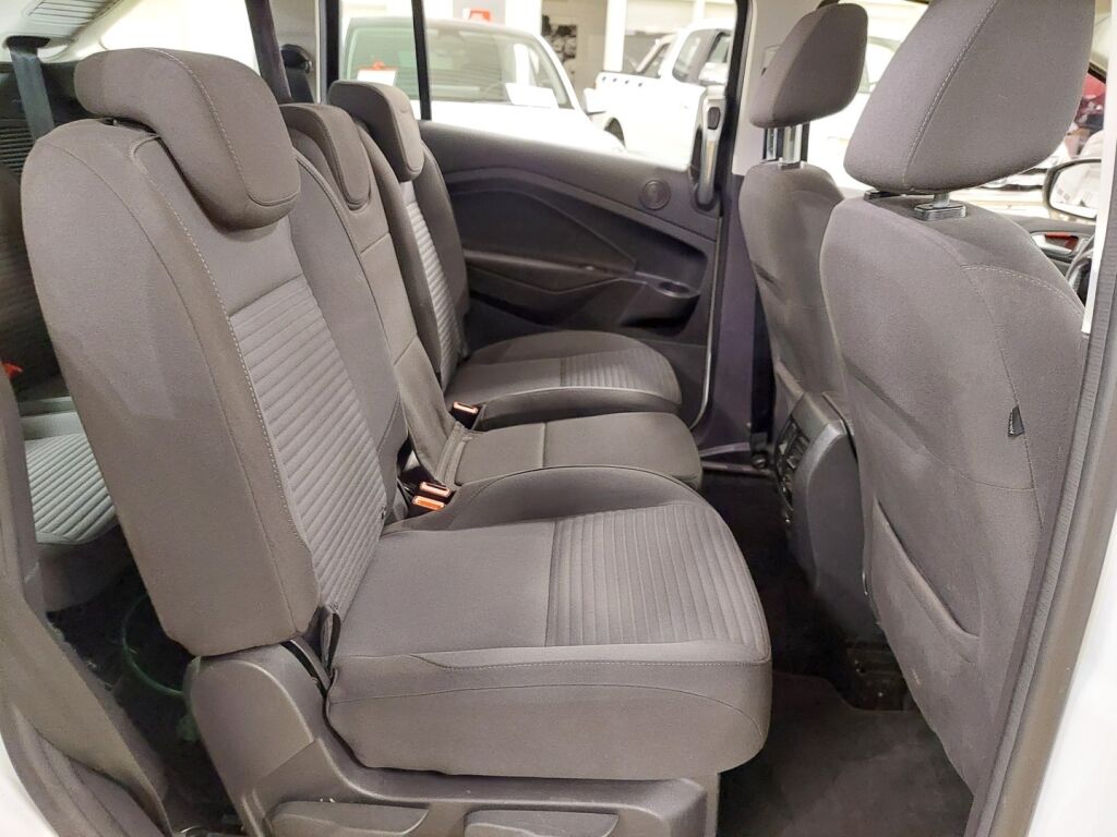 Ford Grand C-Max 2016 Valkoinen