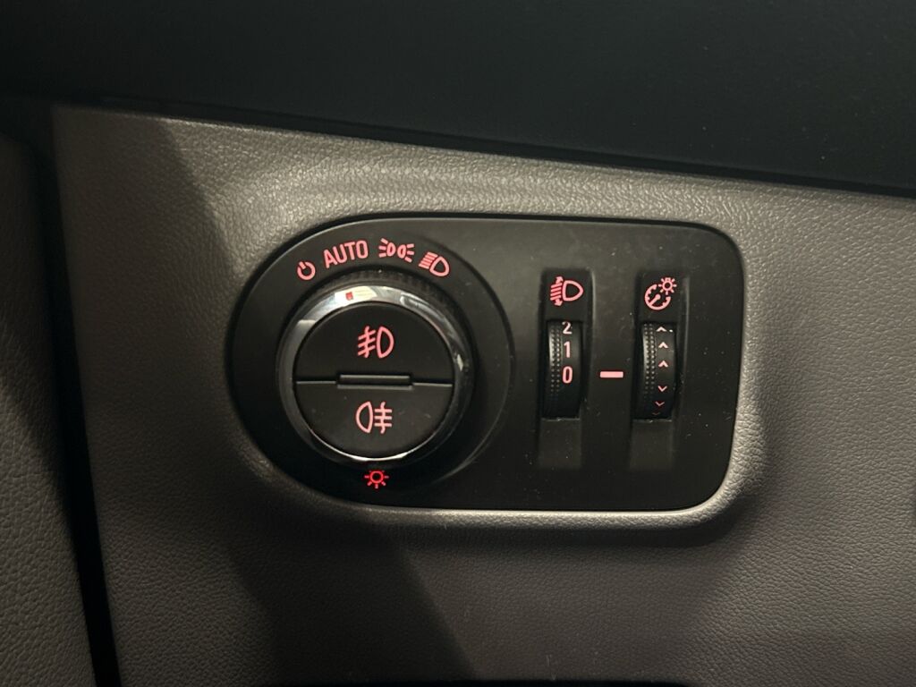 Opel Corsa 2016 Valkoinen