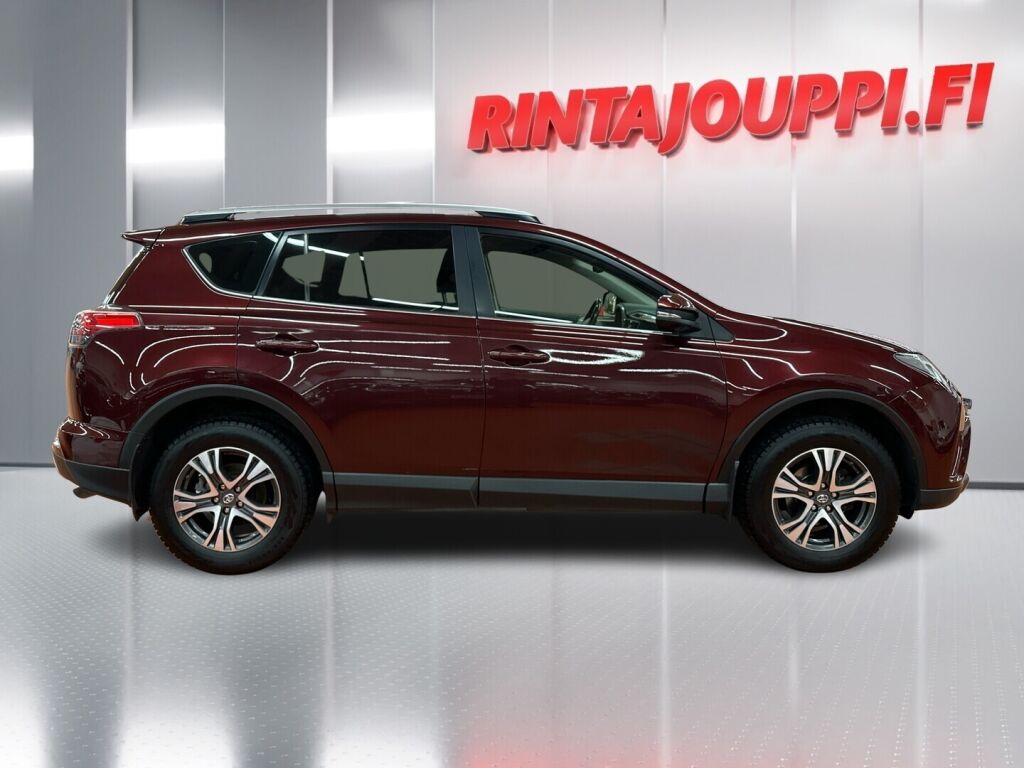 Toyota RAV4 2016 Punainen