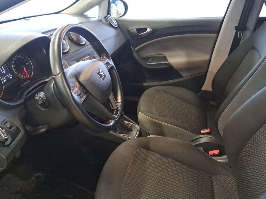 Seat Ibiza ST 2016 Harmaa