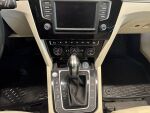 Volkswagen Passat 2017 Musta