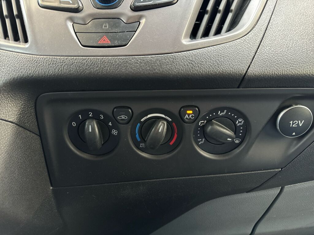 Ford Transit Custom 2016 Valkoinen