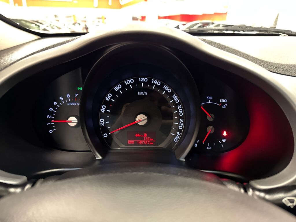 Kia Sportage 2016 Valkoinen