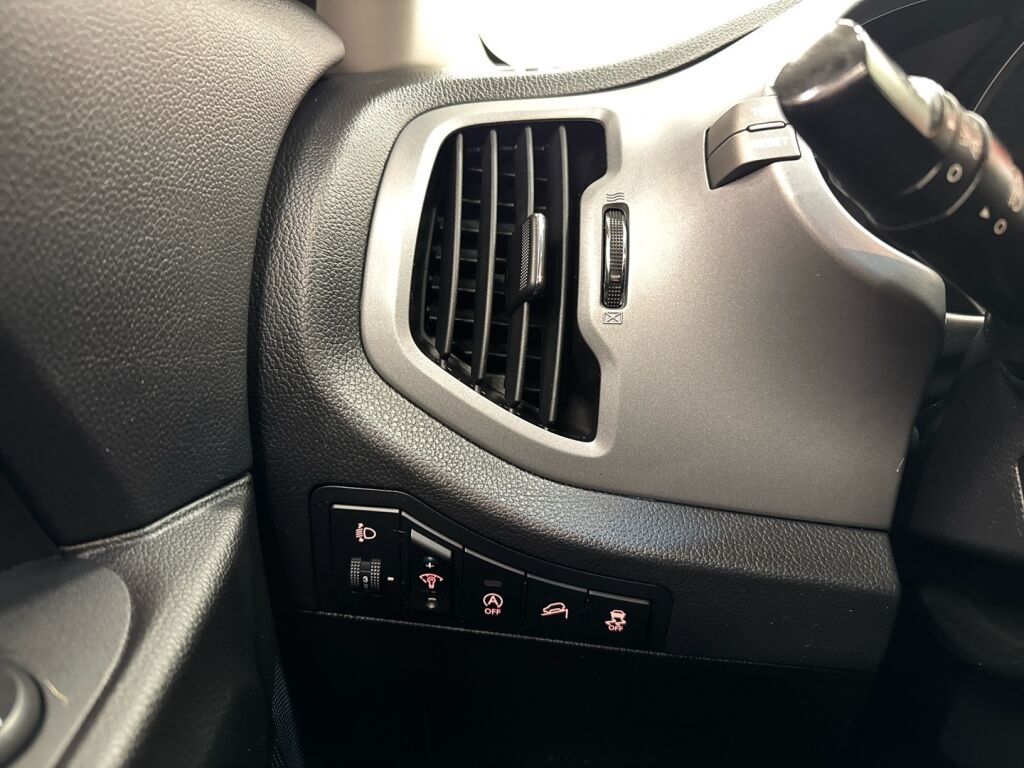 Kia Sportage 2016 Valkoinen