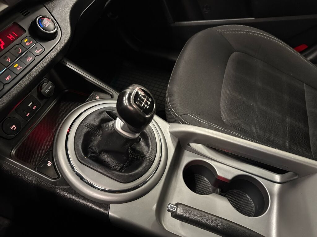 Kia Sportage 2016 Valkoinen