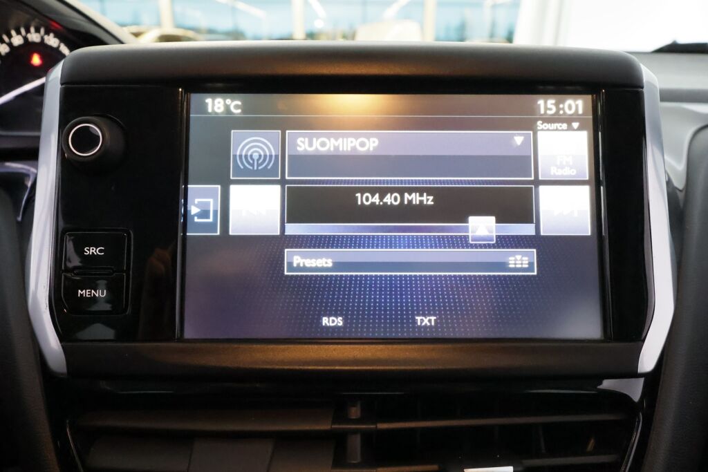 Peugeot 208 2016 Sininen