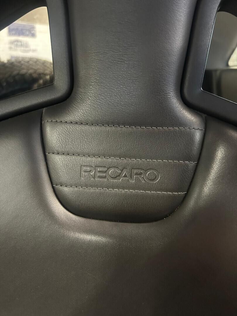 Opel Corsa 2016 Punainen