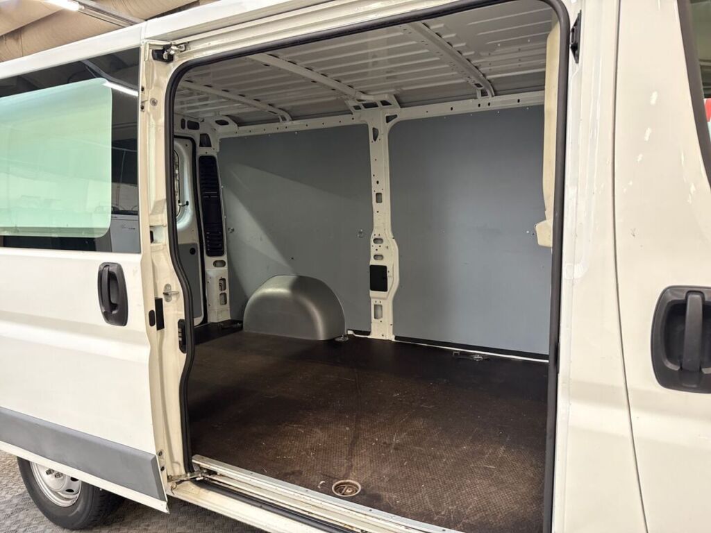 Citroen Jumper HDi 110 35 L2H1 Pro 2016, kuva 6/29