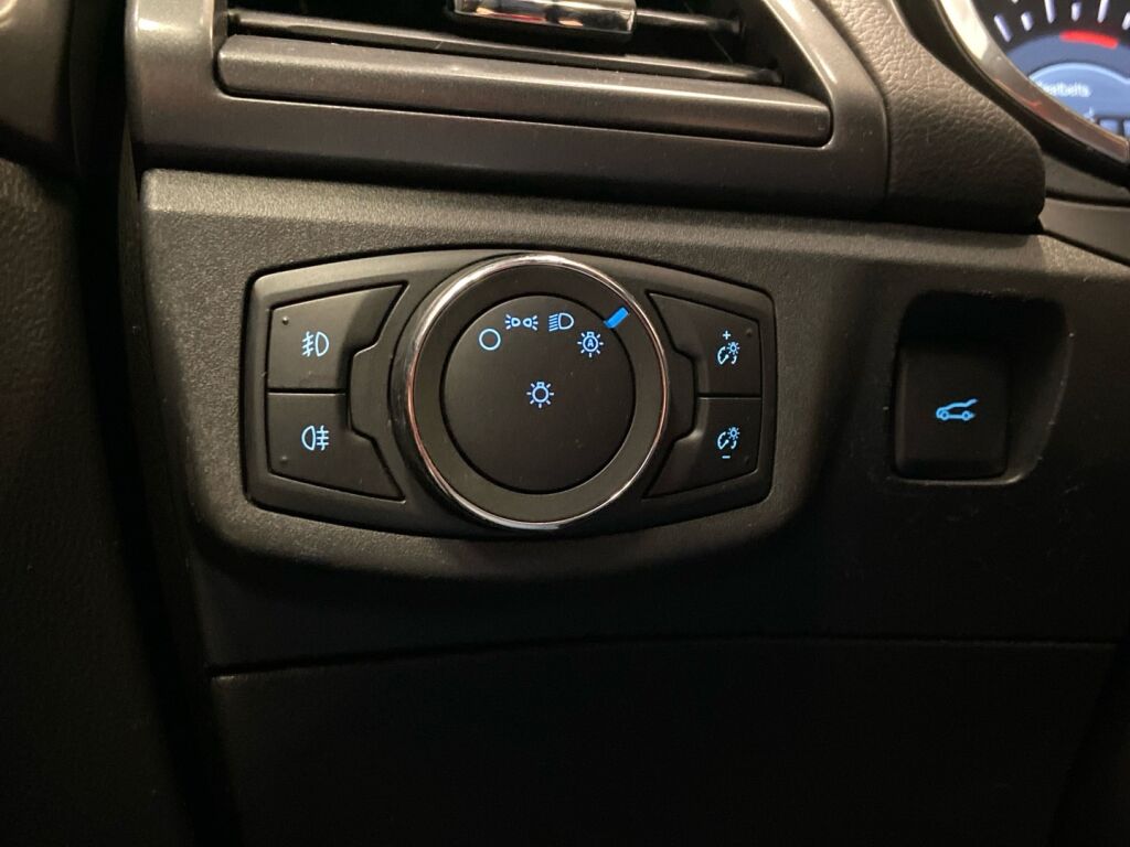 Ford Mondeo 2016 Sininen