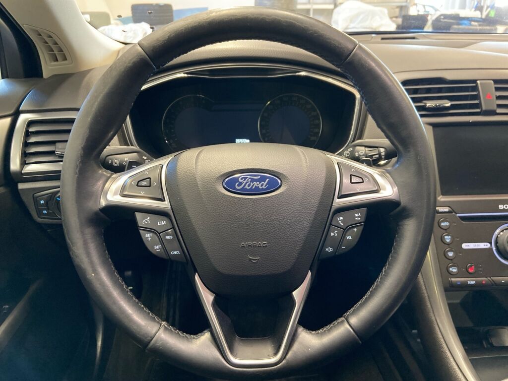 Ford Mondeo 2016 Sininen