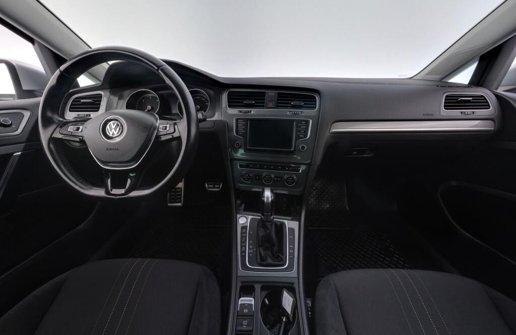 Volkswagen Golf 2016 Harmaa