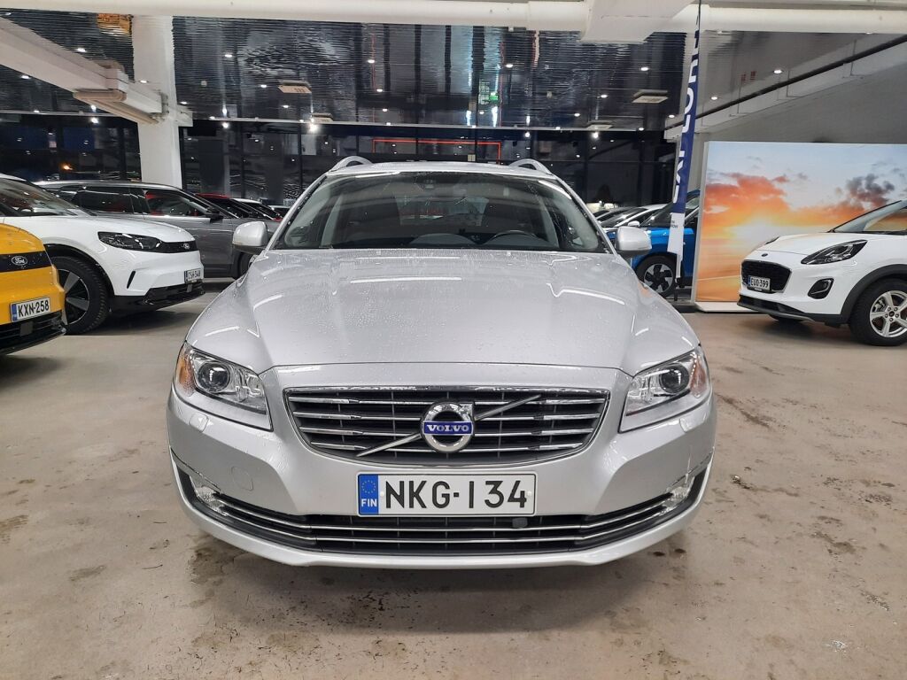 Volvo V70 2016 Harmaa