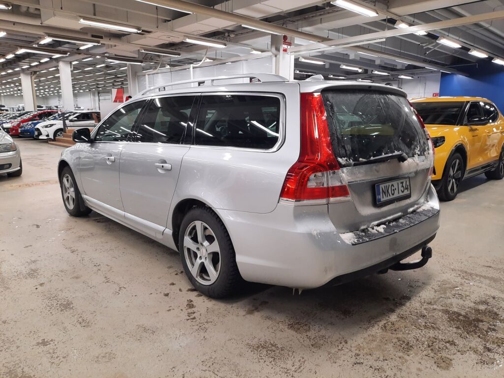 Volvo V70 2016 Harmaa