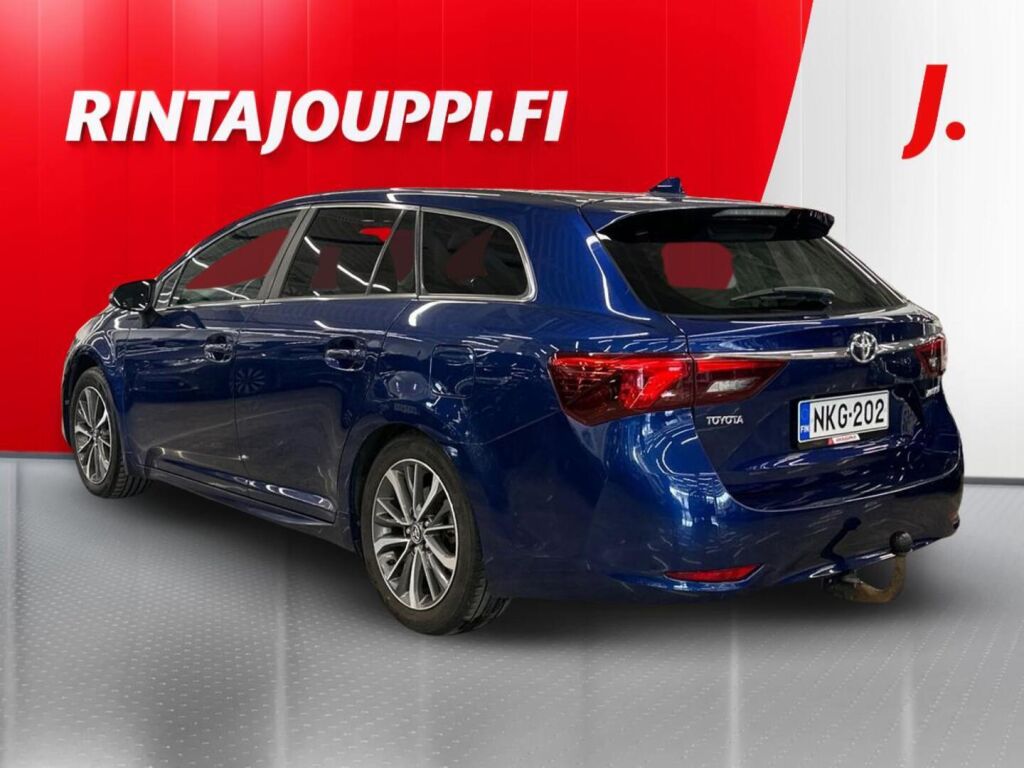 Toyota Avensis 2016 Sininen