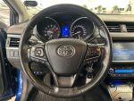 Toyota Avensis 2016 Sininen