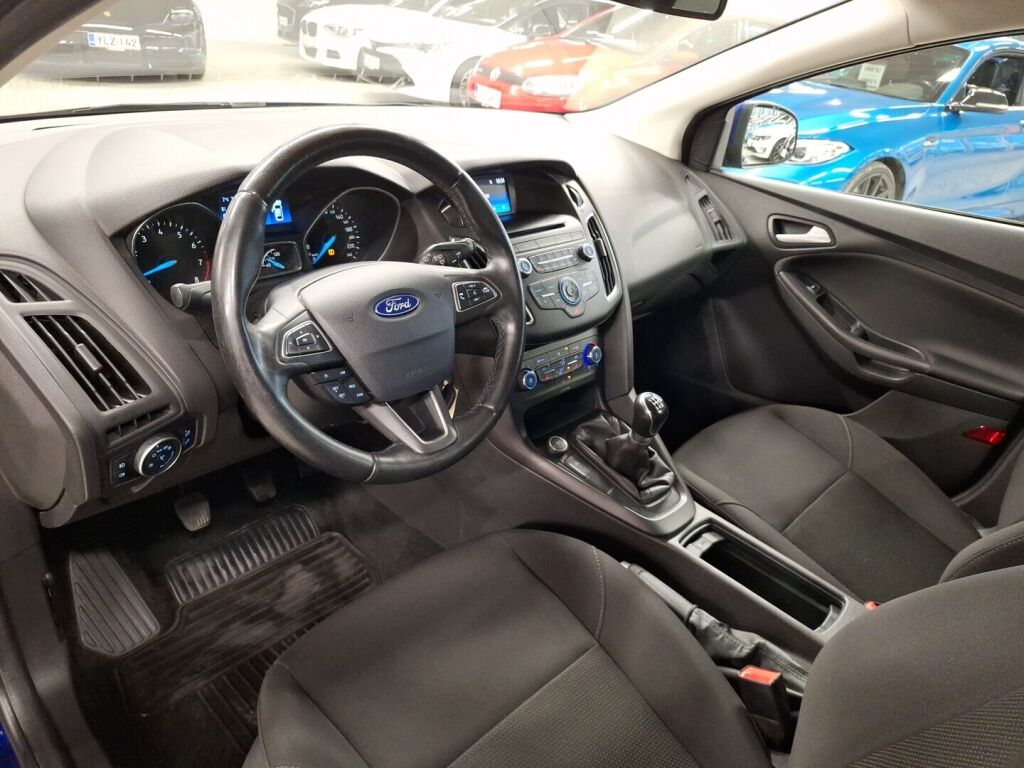 Ford Focus 2016 Sininen