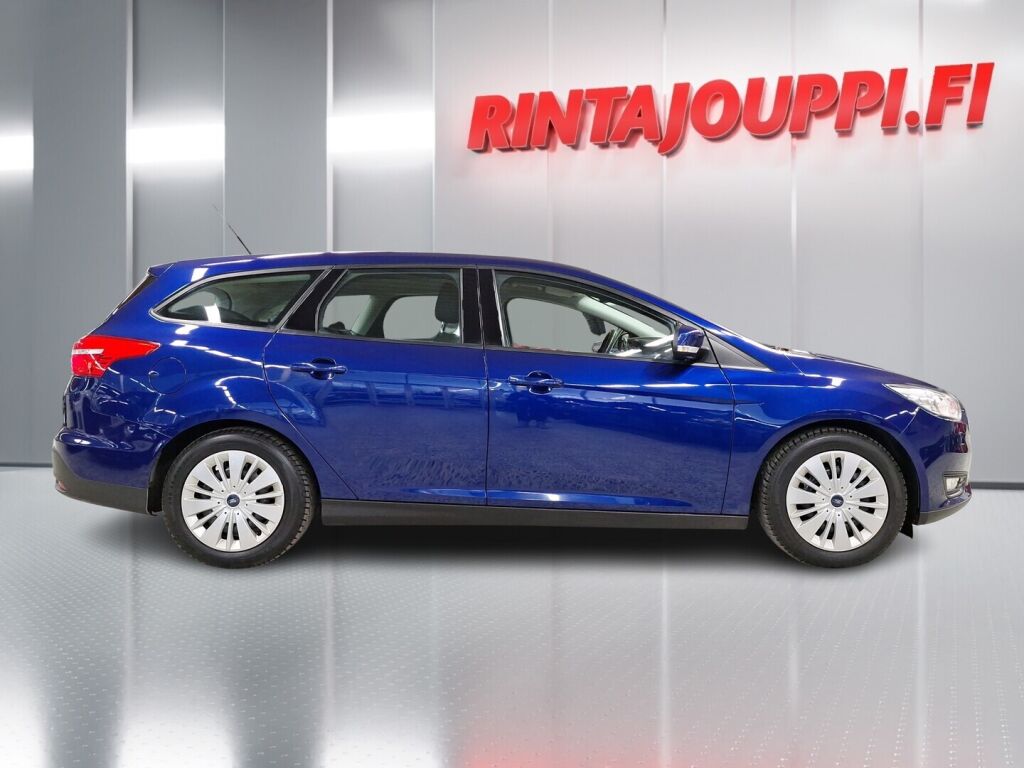 Ford Focus 2016 Sininen