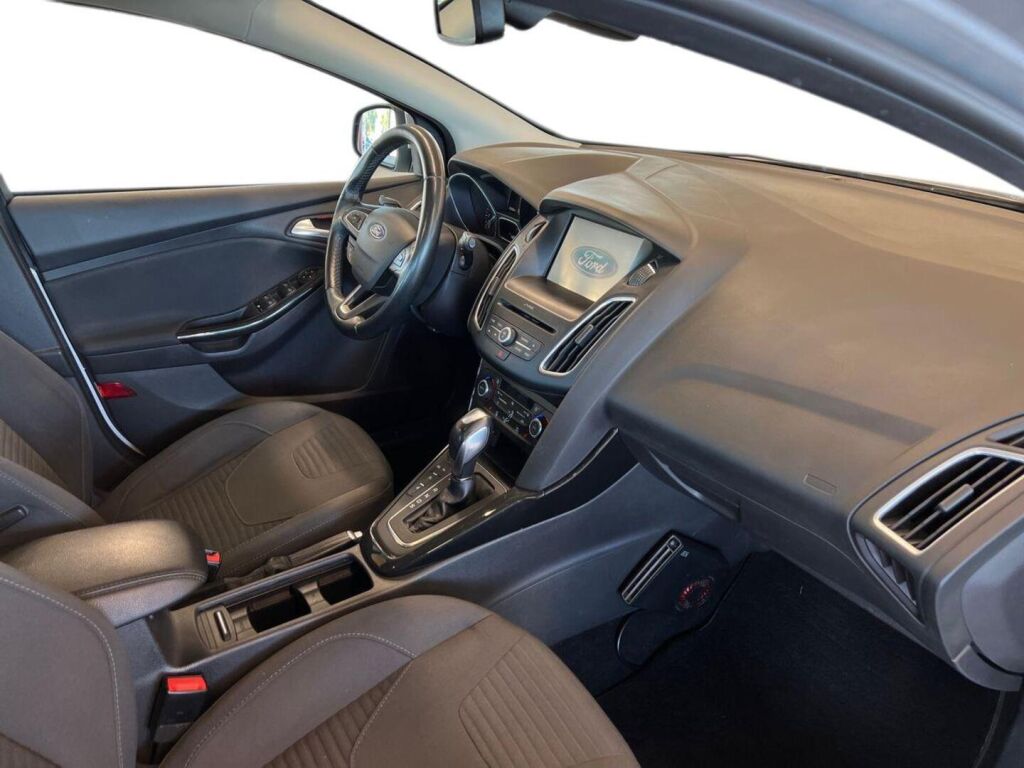 Ford Focus 2017 Harmaa