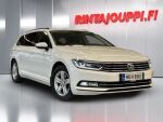 Volkswagen Passat 2016 Valkoinen