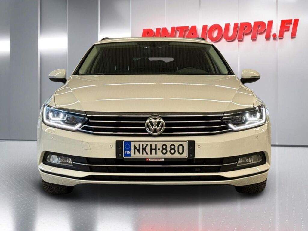 Volkswagen Passat 2016 Valkoinen
