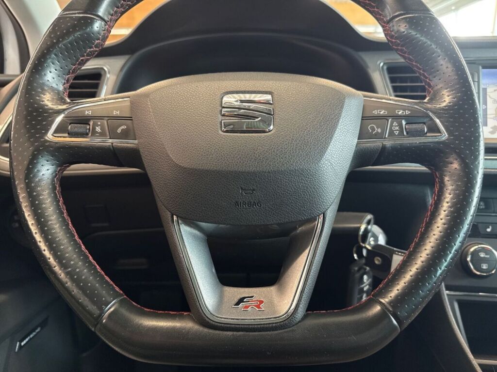 Seat Leon 2016 Valkoinen