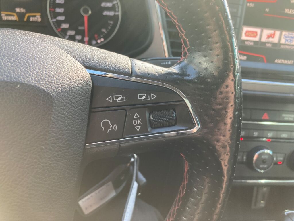 Seat Leon 2016 Valkoinen