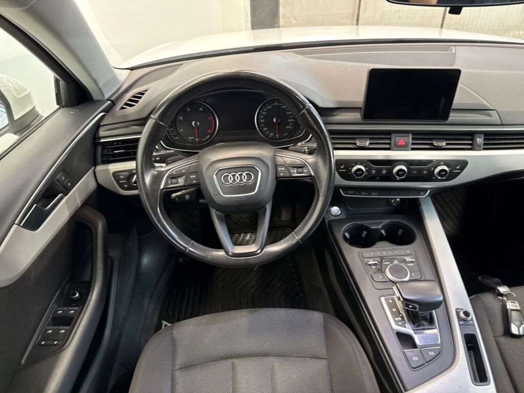 Audi A4 2016 Valkoinen