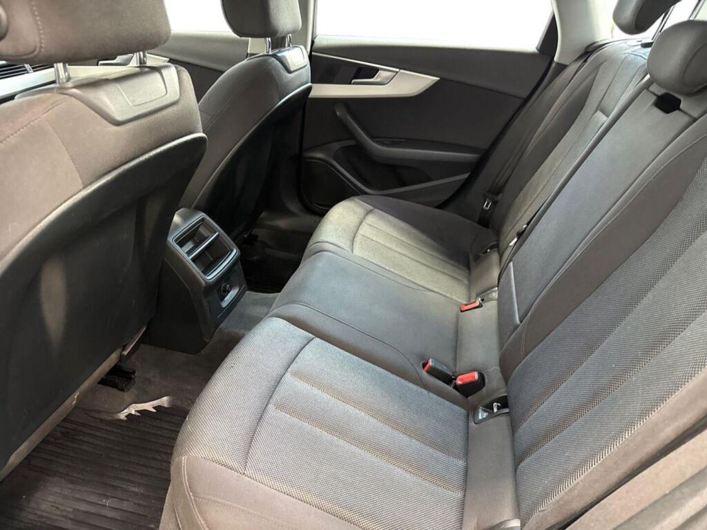 Audi A4 2016 Valkoinen