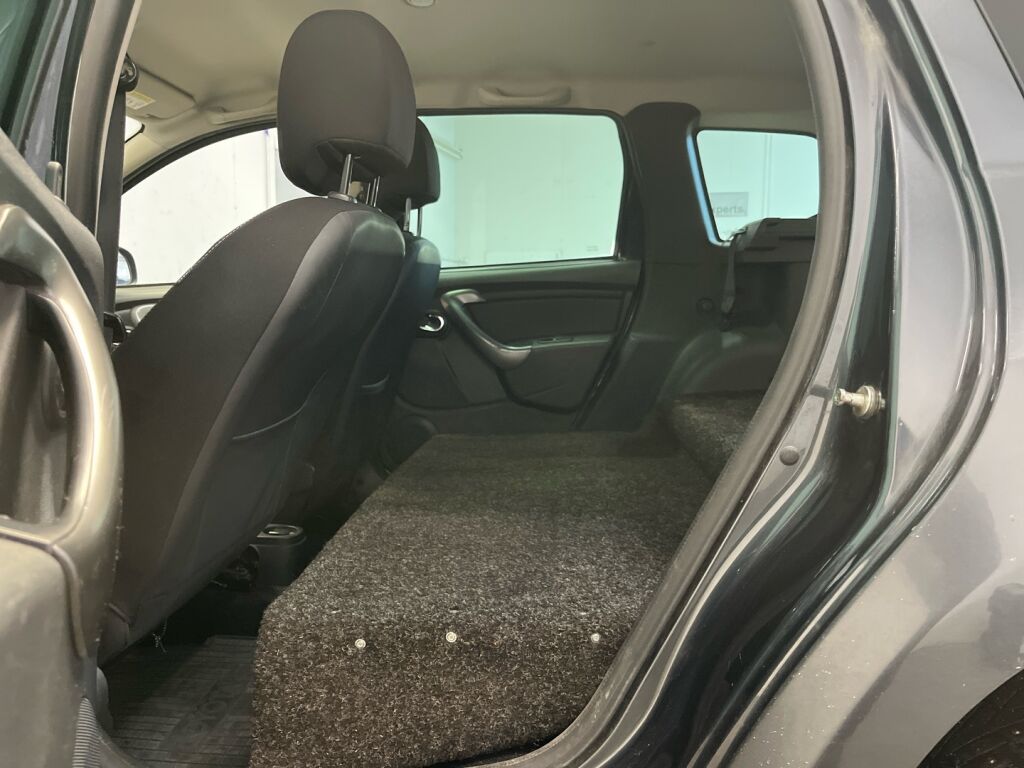 Dacia Duster 2016 Harmaa