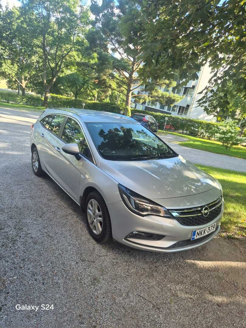 Opel Astra 2016 Hopea