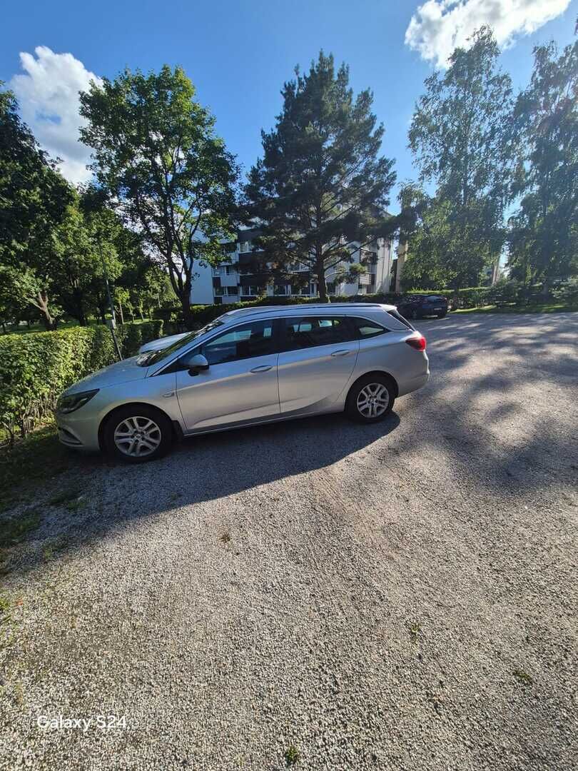Opel Astra 2016 Hopea